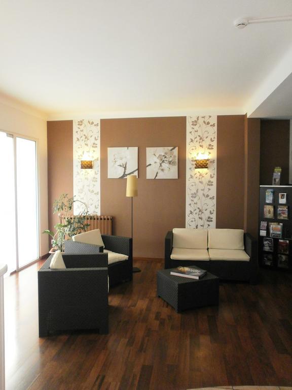 Hotel Jaures Toulon Luaran gambar