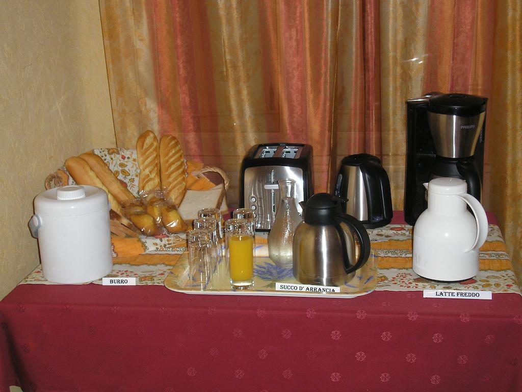 Hotel Jaures Toulon Luaran gambar